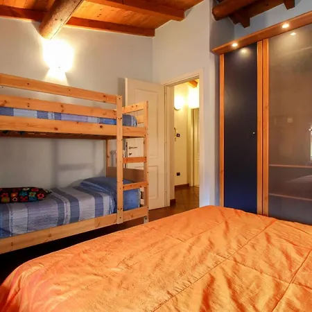 Apartment Casa Margherita Gravedona